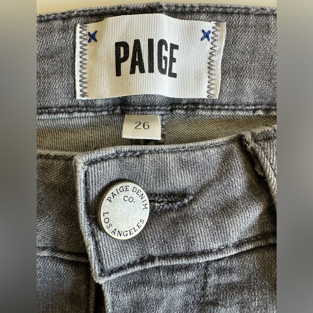 PAIGE Denim Verdugo Ultra Skinny Jeans in Silvie (Gray) Size 26 - Picture 10 of 12